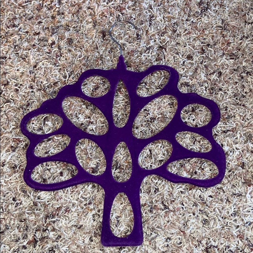 Purple felt scarf tree